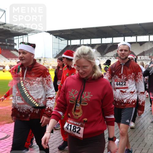 07.12.2025 - St. Pauli X-Mass-Run No. 15 Luisa Fischer http://msf.ph/oto/9390096 07.12.2025 12:09:52 Ziel 418, 149, 20, 15, 4182, 15, 4422, 19, 47, 348, 138, 643, 775, 807, 1405, 1494, 1725, 1727, 2009, 2731, 3538, 3947, 3955, 3966, 4196, 4197, 4198, 4267, 4282, 4283, 4313, 4315 meine-sportfotos.de