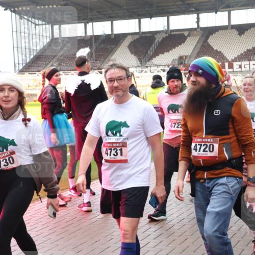 07.12.2025 - St. Pauli X-Mass-Run No. 15 Luisa Fischer http://msf.ph/oto/9390110 07.12.2025 12:10:00 Ziel 15, 4730, 15, 4731, 4722, 15, 4720, 138, 830, 835, 1494, 1725, 1727, 2009, 3538, 3744, 3746, 3947, 3955, 3966, 4196, 4197, 4198, 4267, 4282, 4283, 4313, 4315 meine-sportfotos.de