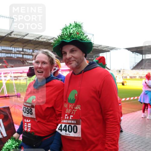 07.12.2025 - St. Pauli X-Mass-Run No. 15 Luisa Fischer http://msf.ph/oto/9390345 07.12.2025 12:13:15 Ziel 4398, 15, 4400, 1500, 1503, 2543, 3972, 3977, 3978 meine-sportfotos.de