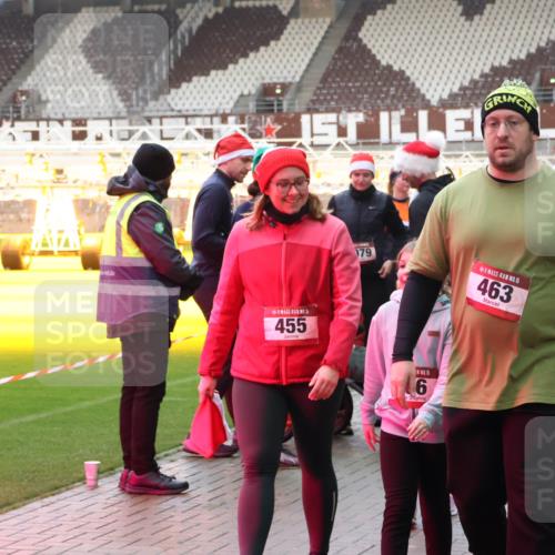 07.12.2025 - St. Pauli X-Mass-Run No. 15 Luisa Fischer http://msf.ph/oto/9390467 07.12.2025 12:14:25 Ziel 455, 179, 15, 463, 15, 6, 4179, 2274, 3690, 4048, 4179 meine-sportfotos.de