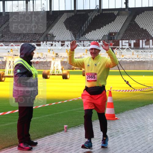 07.12.2025 - St. Pauli X-Mass-Run No. 15 Luisa Fischer http://msf.ph/oto/9390717 07.12.2025 10:57:58 Ziel 15, 2665, 130, 170, 251, 280, 324, 773, 994, 1097, 1099, 1213, 1387, 1390, 2290, 2296, 2297, 2298, 2665, 3064, 3067 meine-sportfotos.de