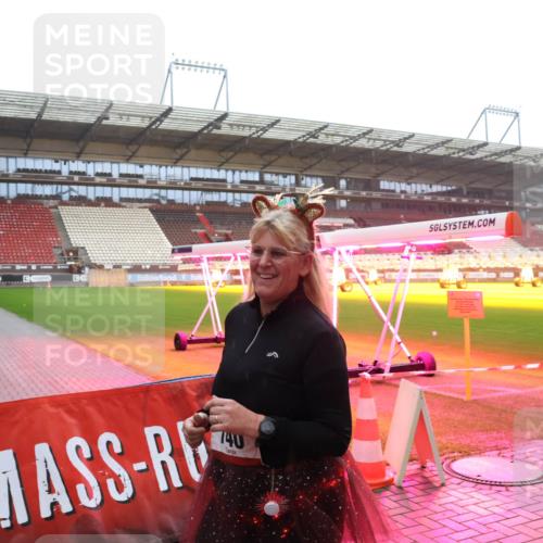 07.12.2025 - St. Pauli X-Mass-Run No. 15 Luisa Fischer http://msf.ph/oto/9391192 07.12.2025 11:04:58 Ziel 140, 33, 126, 215, 216, 285, 305, 361, 395, 700, 702, 734, 740, 764, 1200, 1252, 1254, 1401, 1643, 1695, 1766, 1769, 1852, 1854, 1856, 2791, 2919, 3719, 4561, 4562, 4563, 4565, 4566, 4567, 4568, 4569, 4570, 4571, 4572, 4573, 4575, 4576, 4577, 4578 meine-sportfotos.de