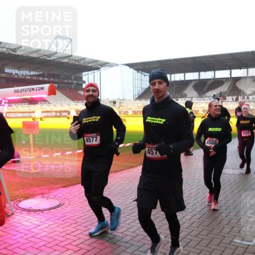 07.12.2025 - St. Pauli X-Mass-Run No. 15 Luisa Fischer http://msf.ph/oto/9391215 07.12.2025 11:05:21 Ziel 0, 4577, 04, 457, 4562, 4568, 33, 117, 128, 200, 201, 361, 395, 889, 1152, 1212, 1411, 1630, 1643, 2791, 2919, 3719, 4561, 4562, 4563, 4565, 4566, 4567, 4568, 4569, 4570, 4571, 4572, 4573, 4575, 4576, 4577, 4578 meine-sportfotos.de