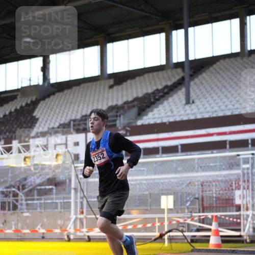 07.12.2025 - St. Pauli X-Mass-Run No. 15 Patografie http://msf.ph/oto/9391360 07.12.2025 10:31:41 Ziel 1818, 2352, 2418, 3806, 3808, 3895, 3896, 3897, 3969, 4467, 4495, 4518, 4519, 4520 meine-sportfotos.de