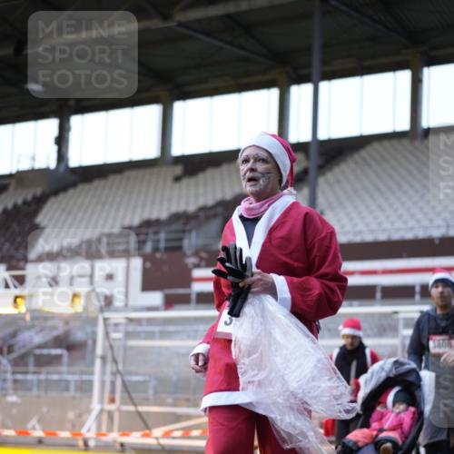 07.12.2025 - St. Pauli X-Mass-Run No. 15 Patografie http://msf.ph/oto/9391369 07.12.2025 10:31:45 Ziel 1818, 2352, 2418, 3267, 3716, 3806, 3808, 3895, 3896, 3897, 3969, 4467, 4484, 4495, 4504, 4518, 4519, 4520 meine-sportfotos.de