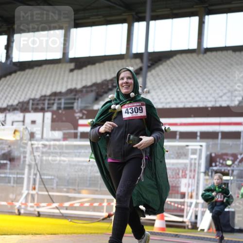 07.12.2025 - St. Pauli X-Mass-Run No. 15 Patografie http://msf.ph/oto/9391443 07.12.2025 10:34:40 Ziel 137, 493, 578, 3389, 3390, 4276, 4277, 4309, 4310, 4316, 4317, 4336, 4337 meine-sportfotos.de