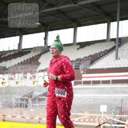 07.12.2025 - St. Pauli X-Mass-Run No. 15 Patografie http://msf.ph/oto/9391531 07.12.2025 10:37:00 Ziel 503, 2349, 2351, 3090, 3263, 4761 meine-sportfotos.de