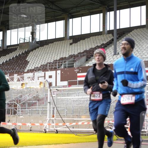 07.12.2025 - St. Pauli X-Mass-Run No. 15 Patografie http://msf.ph/oto/9391715 07.12.2025 10:42:07 Ziel 968, 1674, 1675, 1676, 2261, 3042, 4045, 4046, 4441, 4622 meine-sportfotos.de