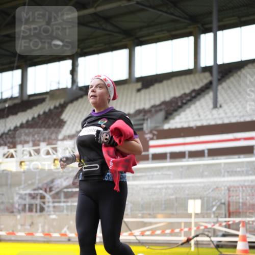 07.12.2025 - St. Pauli X-Mass-Run No. 15 Patografie http://msf.ph/oto/9391726 07.12.2025 10:42:18 Ziel 116, 563, 1272, 1438, 2013, 2157, 2261, 2722, 2931, 3042, 3399, 4045, 4046, 4441, 4622 meine-sportfotos.de