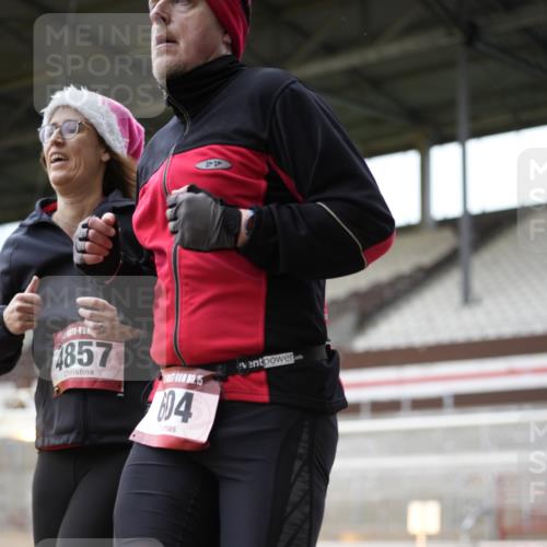07.12.2025 - St. Pauli X-Mass-Run No. 15 Patografie http://msf.ph/oto/9391762 07.12.2025 10:42:42 Ziel 519, 598, 604, 625, 1434, 1758, 2061, 2155, 2621, 2622, 4394, 4594, 4857 meine-sportfotos.de