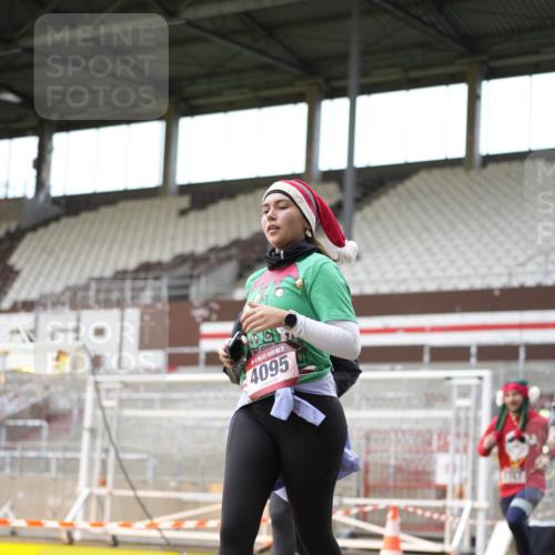 07.12.2025 - St. Pauli X-Mass-Run No. 15 Patografie http://msf.ph/oto/9391811 07.12.2025 10:43:36 Ziel 74, 84, 559, 706, 1913, 2459, 2487, 2647, 2767, 3100, 3226, 3237, 4095, 4096, 4104 meine-sportfotos.de