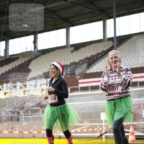 07.12.2025 - St. Pauli X-Mass-Run No. 15 Patografie http://msf.ph/oto/9391843 07.12.2025 10:44:19 Ziel 220, 571, 1051, 1059, 1060, 1089, 1421, 1947, 1948, 2357, 2359 meine-sportfotos.de