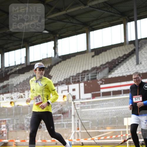 07.12.2025 - St. Pauli X-Mass-Run No. 15 Patografie http://msf.ph/oto/9391846 07.12.2025 10:44:20 Ziel 220, 571, 1051, 1059, 1060, 1089, 1421, 1947, 1948, 2357, 2359 meine-sportfotos.de