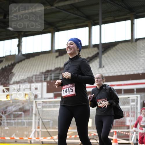07.12.2025 - St. Pauli X-Mass-Run No. 15 Patografie http://msf.ph/oto/9391865 07.12.2025 10:45:01 Ziel 86, 631, 636, 791, 793, 1415, 1419, 1546, 2158, 2524, 2525, 4876 meine-sportfotos.de