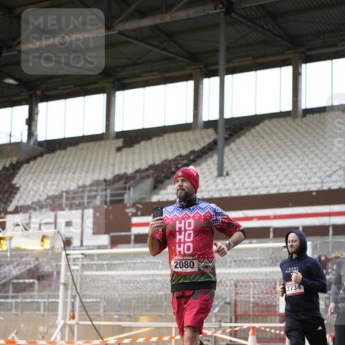 07.12.2025 - St. Pauli X-Mass-Run No. 15 Patografie http://msf.ph/oto/9391926 07.12.2025 10:45:50 Ziel 1041, 1715, 2076, 2079, 2080, 2089, 2218, 2324, 2326, 2423, 2733, 2734, 3835, 3838, 4616, 4619, 4620, 4762 meine-sportfotos.de