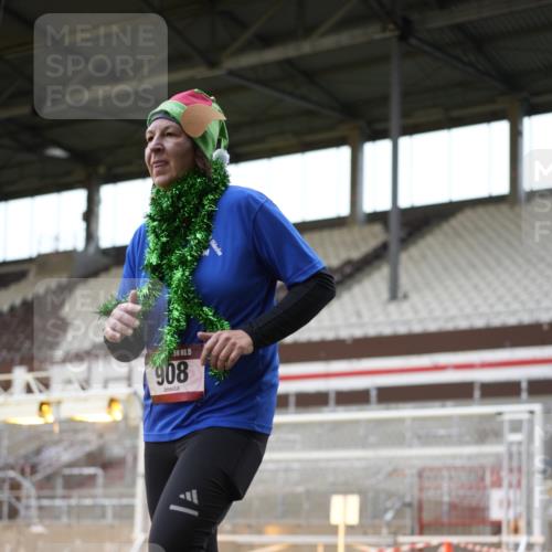 07.12.2025 - St. Pauli X-Mass-Run No. 15 Patografie http://msf.ph/oto/9391939 07.12.2025 10:45:57 Ziel 178, 183, 908, 1041, 1094, 1715, 1955, 2076, 2079, 2080, 2089, 2334, 2423, 2733, 2734, 4616, 4619, 4620 meine-sportfotos.de