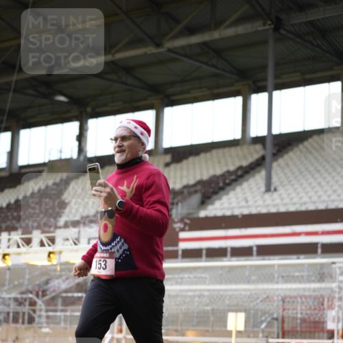 07.12.2025 - St. Pauli X-Mass-Run No. 15 Patografie http://msf.ph/oto/9391958 07.12.2025 10:46:12 Ziel 38, 41, 153, 162, 168, 178, 183, 914, 917, 1040, 1955, 2082, 2216, 2303, 2306, 2334, 2574, 2960, 4589 meine-sportfotos.de