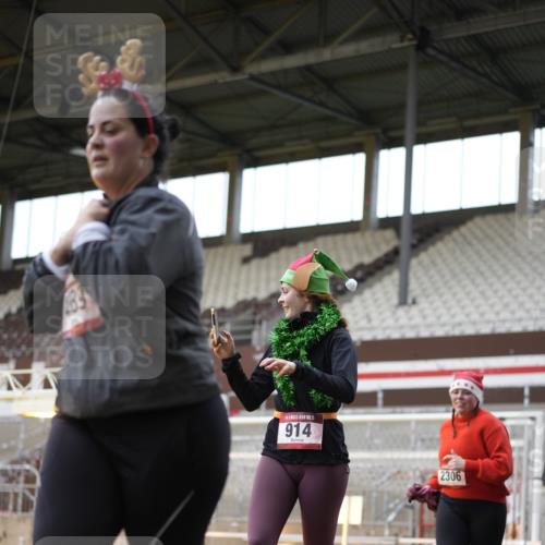 07.12.2025 - St. Pauli X-Mass-Run No. 15 Patografie http://msf.ph/oto/9391961 07.12.2025 10:46:14 Ziel 38, 41, 153, 162, 168, 178, 183, 641, 914, 917, 1040, 1043, 1955, 2082, 2092, 2216, 2303, 2306, 2334, 2574, 2960, 4589 meine-sportfotos.de