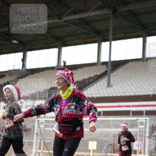 07.12.2025 - St. Pauli X-Mass-Run No. 15 Patografie http://msf.ph/oto/9391971 07.12.2025 10:46:19 Ziel 38, 41, 153, 168, 479, 485, 639, 641, 914, 917, 1040, 1043, 2082, 2092, 2216, 2303, 2306, 2574, 2960, 4589 meine-sportfotos.de