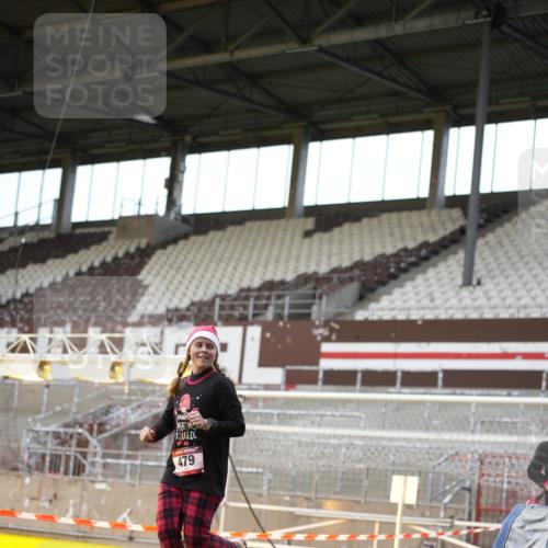07.12.2025 - St. Pauli X-Mass-Run No. 15 Patografie http://msf.ph/oto/9391973 07.12.2025 10:46:21 Ziel 38, 41, 153, 168, 221, 479, 485, 639, 641, 914, 917, 921, 1040, 1043, 2082, 2092, 2216, 2303, 2306, 2574, 2960, 2998, 3001, 4589 meine-sportfotos.de