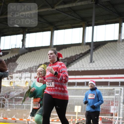 07.12.2025 - St. Pauli X-Mass-Run No. 15 Patografie http://msf.ph/oto/9391980 07.12.2025 10:46:26 Ziel 153, 221, 479, 485, 639, 641, 914, 917, 921, 1040, 1043, 1242, 2092, 2303, 2306, 2536, 2960, 2965, 2998, 3001, 4589 meine-sportfotos.de
