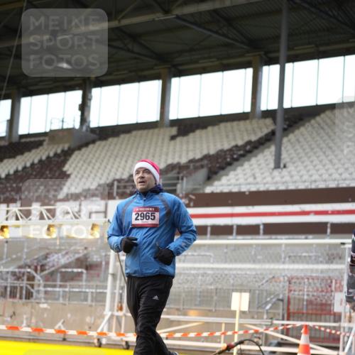 07.12.2025 - St. Pauli X-Mass-Run No. 15 Patografie http://msf.ph/oto/9391983 07.12.2025 10:46:27 Ziel 153, 221, 479, 485, 639, 641, 914, 917, 921, 1040, 1043, 1242, 2092, 2303, 2306, 2536, 2960, 2965, 2998, 3001, 4589 meine-sportfotos.de
