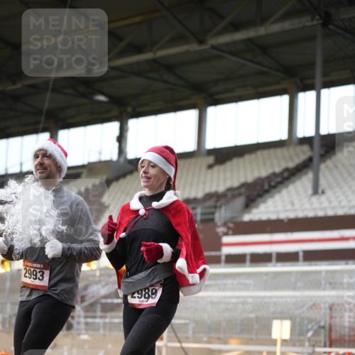 07.12.2025 - St. Pauli X-Mass-Run No. 15 Patografie http://msf.ph/oto/9391993 07.12.2025 10:46:39 Ziel 58, 81, 221, 921, 1242, 2488, 2536, 2965, 2989, 2993, 2998, 3001, 4593 meine-sportfotos.de
