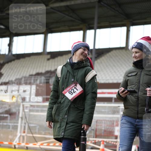 07.12.2025 - St. Pauli X-Mass-Run No. 15 Patografie http://msf.ph/oto/9391996 07.12.2025 10:46:42 Ziel 58, 81, 1242, 2488, 2536, 2965, 2989, 2993, 4593 meine-sportfotos.de