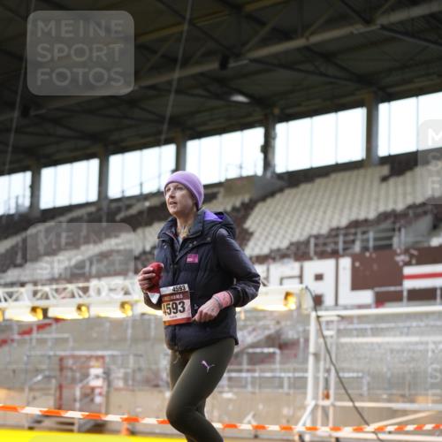 07.12.2025 - St. Pauli X-Mass-Run No. 15 Patografie http://msf.ph/oto/9391998 07.12.2025 10:46:45 Ziel 58, 81, 821, 823, 824, 1359, 1362, 1872, 1875, 2488, 2536, 2989, 2993, 4593 meine-sportfotos.de