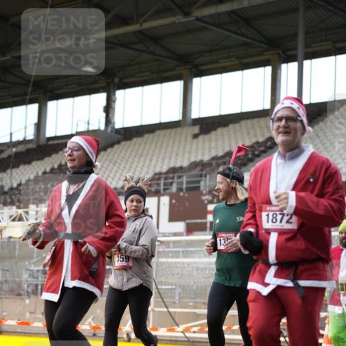 07.12.2025 - St. Pauli X-Mass-Run No. 15 Patografie http://msf.ph/oto/9392004 07.12.2025 10:46:50 Ziel 81, 821, 823, 824, 1359, 1362, 1747, 1750, 1872, 1875, 2989, 2993, 3123, 4593 meine-sportfotos.de