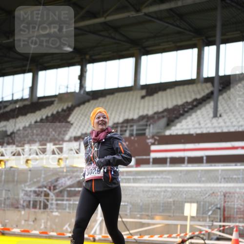 07.12.2025 - St. Pauli X-Mass-Run No. 15 Patografie http://msf.ph/oto/9392020 07.12.2025 10:47:02 Ziel 231, 821, 823, 824, 1171, 1359, 1362, 1747, 1750, 1819, 1872, 1875, 2115, 2957, 3029, 3123, 3344 meine-sportfotos.de