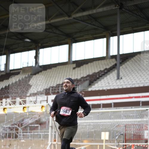 07.12.2025 - St. Pauli X-Mass-Run No. 15 Patografie http://msf.ph/oto/9392032 07.12.2025 10:47:10 Ziel 231, 1171, 1819, 2115, 2200, 2683, 2684, 2957, 3029, 3123, 3344 meine-sportfotos.de