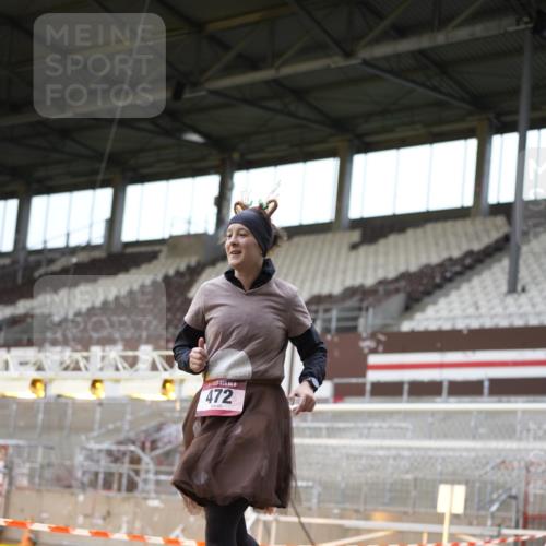 07.12.2025 - St. Pauli X-Mass-Run No. 15 Patografie http://msf.ph/oto/9392075 07.12.2025 10:47:54 Ziel 282, 472, 513, 553, 1555, 2146, 2147, 2608, 2611, 4072, 4863 meine-sportfotos.de