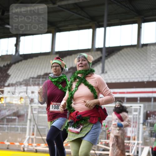 07.12.2025 - St. Pauli X-Mass-Run No. 15 Patografie http://msf.ph/oto/9392127 07.12.2025 10:48:35 Ziel 233, 290, 577, 633, 935, 1009, 1087, 1188, 1189, 1515, 1516, 1517, 1521, 1895, 2232, 2233, 2239, 2241, 2268, 2269, 3017, 3019, 3346, 4598 meine-sportfotos.de