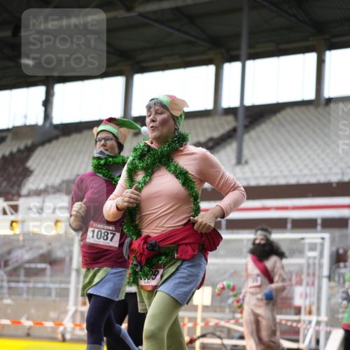 07.12.2025 - St. Pauli X-Mass-Run No. 15 Patografie http://msf.ph/oto/9392128 07.12.2025 10:48:35 Ziel 233, 290, 577, 633, 935, 1009, 1087, 1188, 1189, 1515, 1516, 1517, 1521, 1895, 2232, 2233, 2239, 2241, 2268, 2269, 3017, 3019, 3346, 4598 meine-sportfotos.de