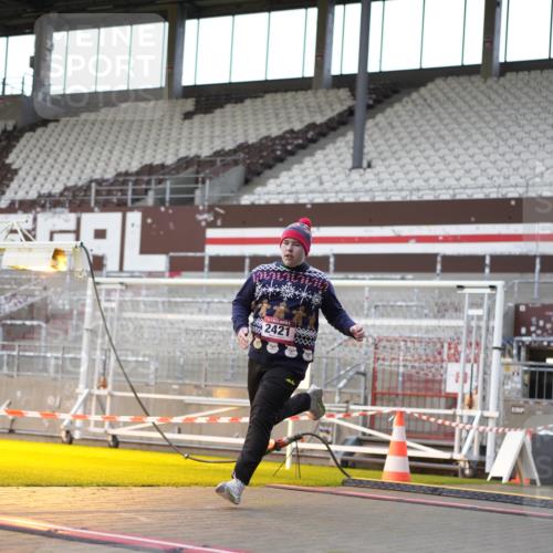 07.12.2025 - St. Pauli X-Mass-Run No. 15 Patografie http://msf.ph/oto/9392174 07.12.2025 10:49:20 Ziel 890, 1273, 1274, 1370, 1372, 1663, 2299, 2301, 2421, 2764, 2765, 2921, 2933, 3366 meine-sportfotos.de