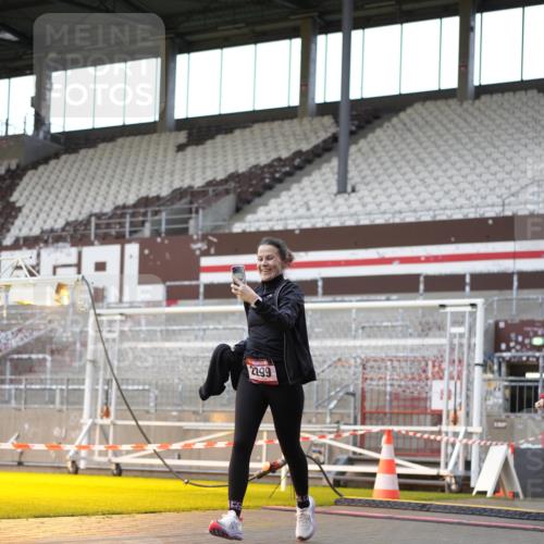 07.12.2025 - St. Pauli X-Mass-Run No. 15 Patografie http://msf.ph/oto/9392185 07.12.2025 10:49:24 Ziel 157, 890, 1179, 1273, 1274, 1663, 2299, 2301, 2421, 2764, 2765, 3366 meine-sportfotos.de