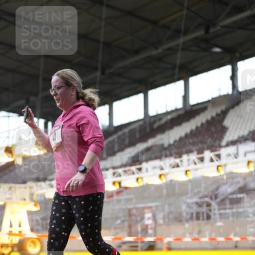 07.12.2025 - St. Pauli X-Mass-Run No. 15 Patografie http://msf.ph/oto/9392218 07.12.2025 10:50:00 Ziel 40, 904, 905, 2100, 2201, 2575, 3026, 3030, 4855 meine-sportfotos.de