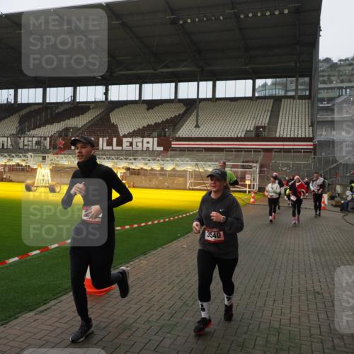 07.12.2025 - St. Pauli X-Mass-Run No. 15 Fabian Wolf http://msf.ph/oto/9393870 07.12.2025 10:21:25 Ziel 149, 270, 1326, 2173, 2927, 3062, 3091, 3384, 3540, 3541, 3848, 3849, 3984, 3988, 4117 meine-sportfotos.de