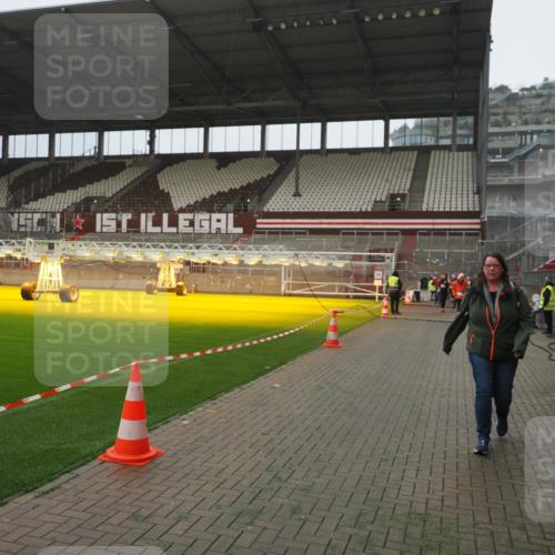 07.12.2025 - St. Pauli X-Mass-Run No. 15 Fabian Wolf http://msf.ph/oto/9394161 07.12.2025 10:23:40 Ziel 638, 1104, 3539, 3644, 3649, 3887, 3890, 4043, 4145, 4549 meine-sportfotos.de