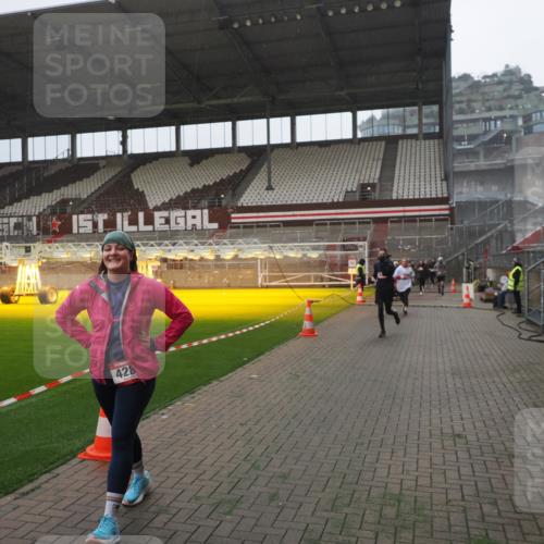 07.12.2025 - St. Pauli X-Mass-Run No. 15 Fabian Wolf http://msf.ph/oto/9394483 07.12.2025 10:25:29 Ziel 1247, 1631, 1977, 2029, 2680, 4118, 4119, 4121, 4201, 4202, 4204, 4284, 4372, 4373, 4445, 4482, 4485 meine-sportfotos.de