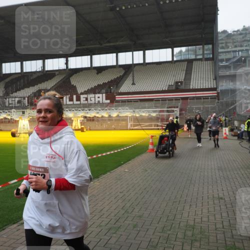 07.12.2025 - St. Pauli X-Mass-Run No. 15 Fabian Wolf http://msf.ph/oto/9394508 07.12.2025 10:25:35 Ziel 50, 129, 211, 404, 1069, 1247, 1631, 2029, 2680, 3742, 4118, 4119, 4162, 4164, 4202, 4372, 4373, 4445, 4482, 4485 meine-sportfotos.de