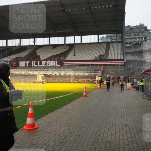 07.12.2025 - St. Pauli X-Mass-Run No. 15 Fabian Wolf http://msf.ph/oto/9394869 07.12.2025 10:27:19 Ziel 1312, 1317, 1468, 1472, 1618, 3571, 3714, 3715, 4225, 4334, 4353, 4391, 4409, 4410 meine-sportfotos.de