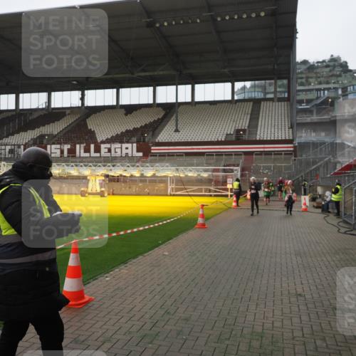 07.12.2025 - St. Pauli X-Mass-Run No. 15 Fabian Wolf http://msf.ph/oto/9394870 07.12.2025 10:27:19 Ziel 1312, 1317, 1468, 1472, 1618, 3571, 3714, 3715, 4225, 4334, 4353, 4391, 4409, 4410 meine-sportfotos.de