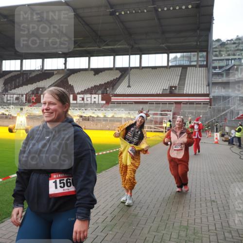07.12.2025 - St. Pauli X-Mass-Run No. 15 Fabian Wolf http://msf.ph/oto/9395262 07.12.2025 10:29:04 Ziel 161, 165, 1308, 1330, 1566, 2397, 2874, 3669, 3938, 4073, 4265, 4291, 4446, 4543, 4544 meine-sportfotos.de