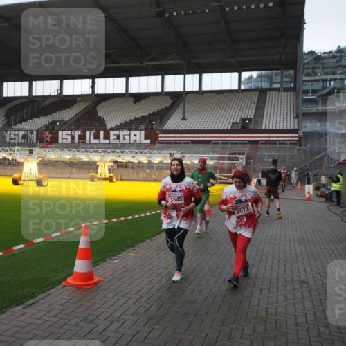 07.12.2025 - St. Pauli X-Mass-Run No. 15 Fabian Wolf http://msf.ph/oto/9395582 07.12.2025 10:31:20 Ziel 343, 1545, 2073, 2171, 2172, 2914, 3889, 4412 meine-sportfotos.de
