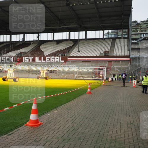 07.12.2025 - St. Pauli X-Mass-Run No. 15 Fabian Wolf http://msf.ph/oto/9396358 07.12.2025 10:37:53 Ziel 2899, 3069, 4872 meine-sportfotos.de