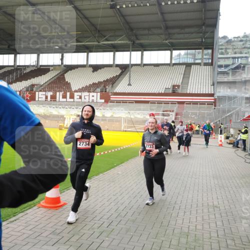 07.12.2025 - St. Pauli X-Mass-Run No. 15 Fabian Wolf http://msf.ph/oto/9397562 07.12.2025 10:45:59 Ziel 908, 1041, 1094, 1715, 2076, 2079, 2080, 2089, 2218, 2423, 2733, 2734, 4616, 4619, 4620, 4762 meine-sportfotos.de