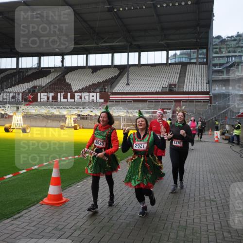 07.12.2025 - St. Pauli X-Mass-Run No. 15 Fabian Wolf http://msf.ph/oto/9398142 07.12.2025 10:49:14 Ziel 191, 194, 471, 1155, 1164, 1166, 1370, 1372, 2764, 2765, 2921, 2933, 3366, 3369 meine-sportfotos.de