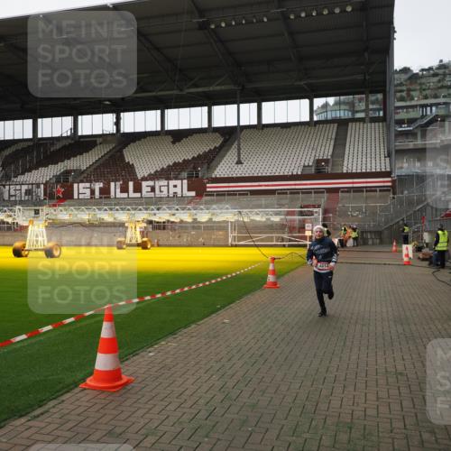07.12.2025 - St. Pauli X-Mass-Run No. 15 Fabian Wolf http://msf.ph/oto/9398775 07.12.2025 10:53:59 Ziel 1478, 4814 meine-sportfotos.de